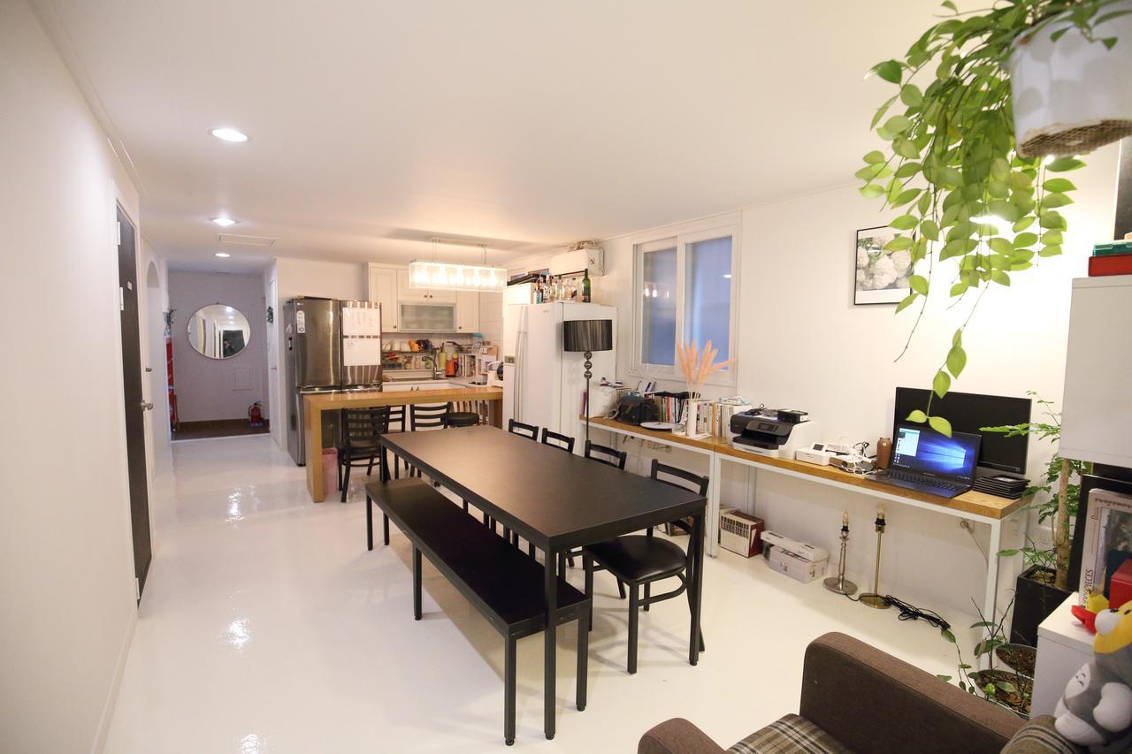 Zibro S Hotel Seoul Bagian luar foto